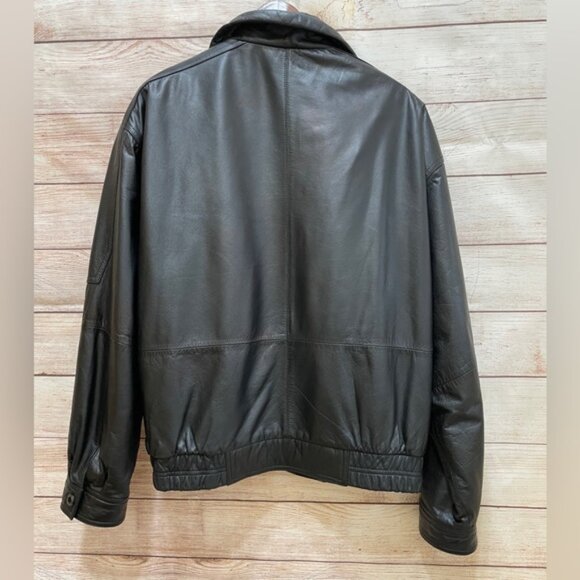 VINTAGE MEMBERS ONLY LEATHER JACKET IN BLACK - Picture 11 of 11